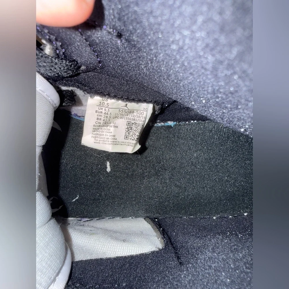 Nike Jordan 1 Mid Trainers Size 10.5 - Picture 7 of 7